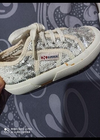 Superga ayakkabı