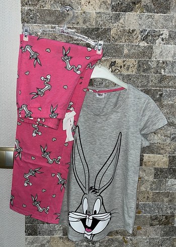 Bugs Bunny baskılı pijama takımı sıfır - Görsel 4