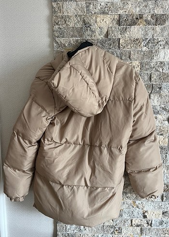 Bej Düğmeli Kısa Kadın Kışlık Mont - Görsel 2