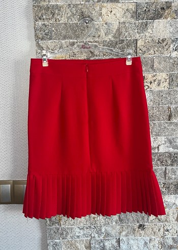 Zara Kırmızı Piliseli Etek - Görsel 3