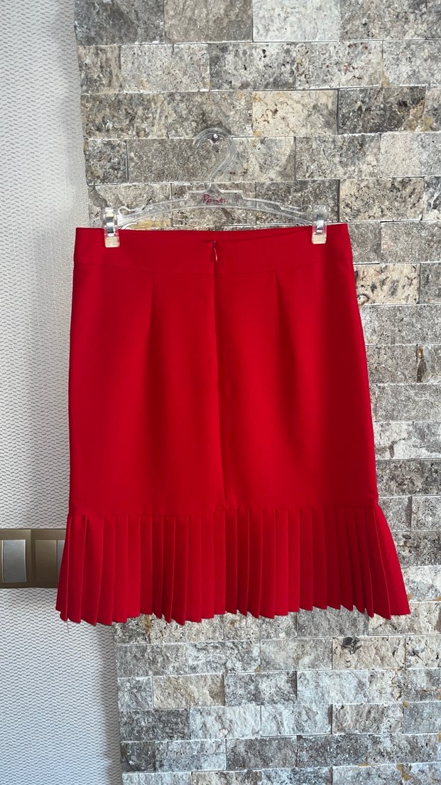 Zara Kırmızı Piliseli Etek - Görsel 3