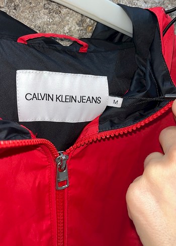 Orjinal calvin klein yağmurluk ceket - Görsel 3