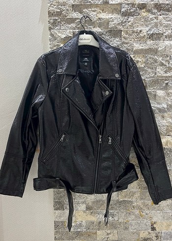 Siyah Deri Biker Ceket Kemer Detaylı - Görsel 2