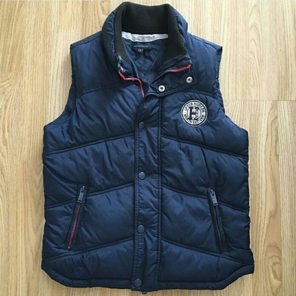 Tommy Hilfiger yelek
