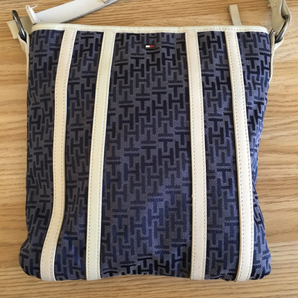 Tommy Hilfiger Tommy çapraz çanta