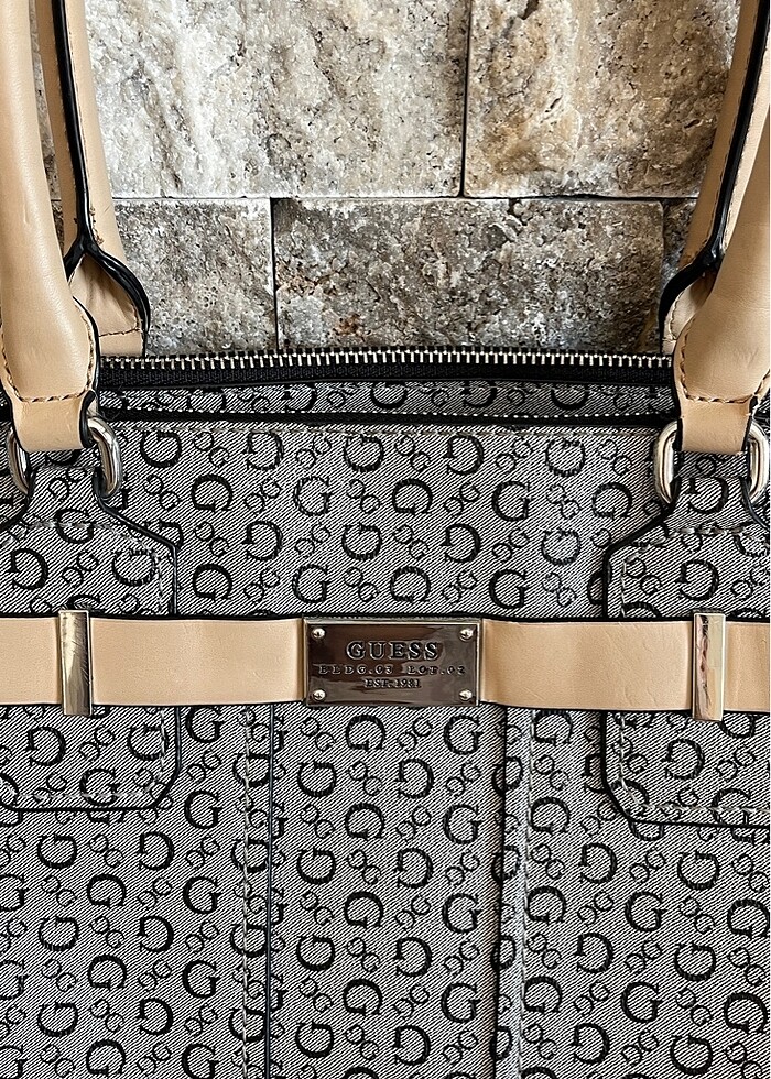 Orjinal guess kol çantası - Görsel 2