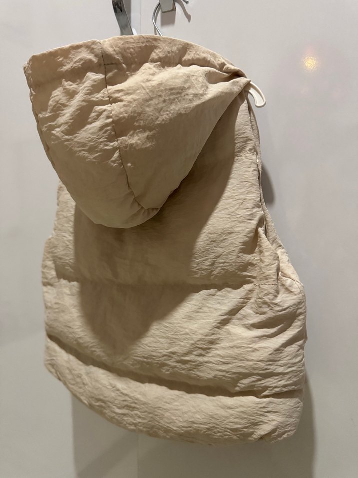 Kız Çocuk Bej Kolsuz Fermuarlı Yelek - Görsel 4