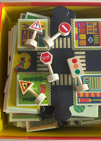 Djeco 24 Parçalı Şehir Temalı Dev Puzzle - Görsel 3