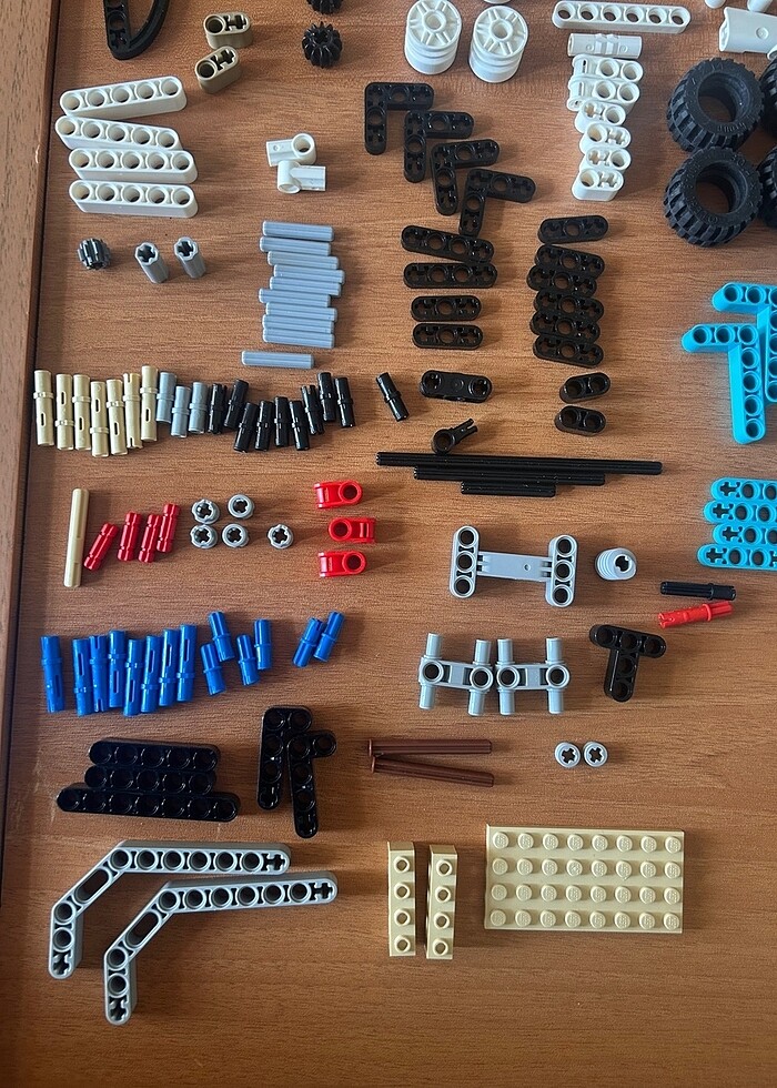 LEGO Technic 42133 Teleskopik Forklift - Görsel 2