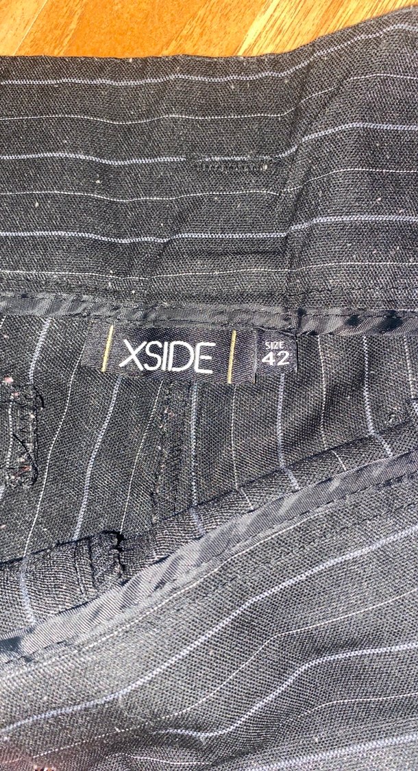 Çizgili Siyah Şort - Görsel 2