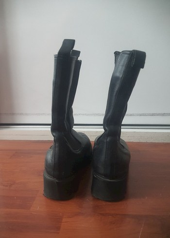 37 Beden Siyah Deri Platform Topuklu Gotik Kadın Bot