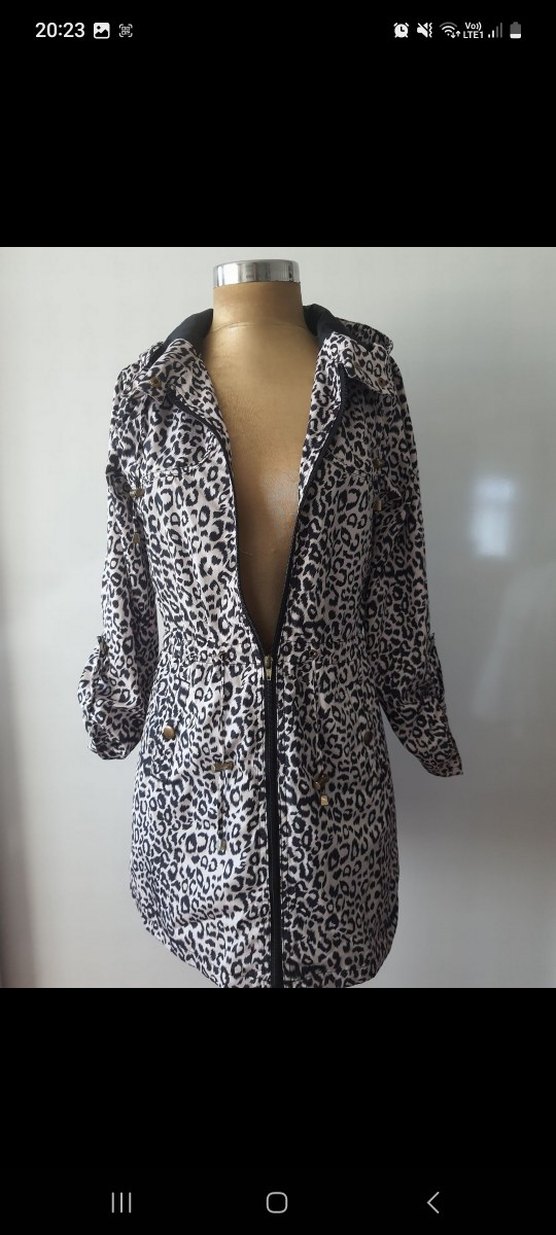 Lcw Düğmeli Leopar Desenli Kadın Yağmurluk - Görsel 2