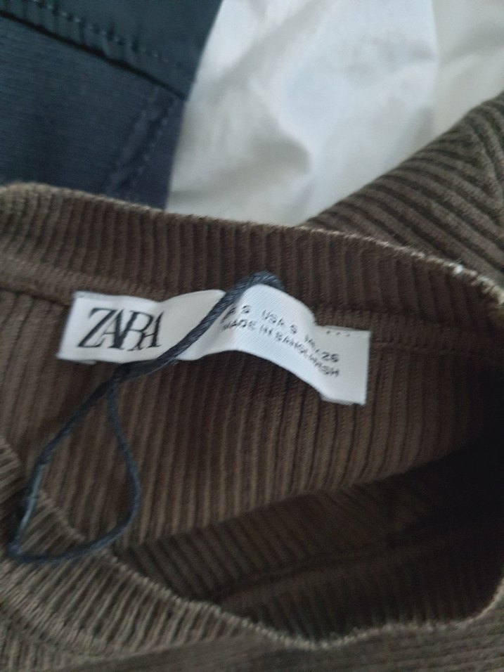 Düğmeli Yüksek Yaka Kadın Kazak - Görsel 4