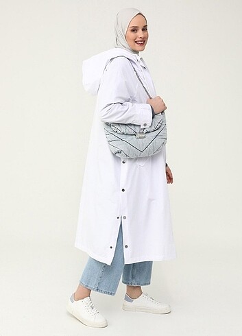 Beyaz Trencoat 