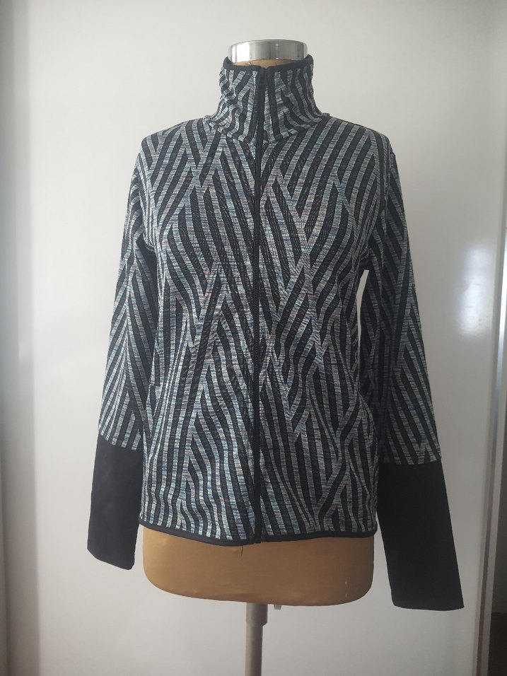 Koton Ebru Şallı  Desenli Yüksek Yakalı Kadın Ceket - Görsel 2