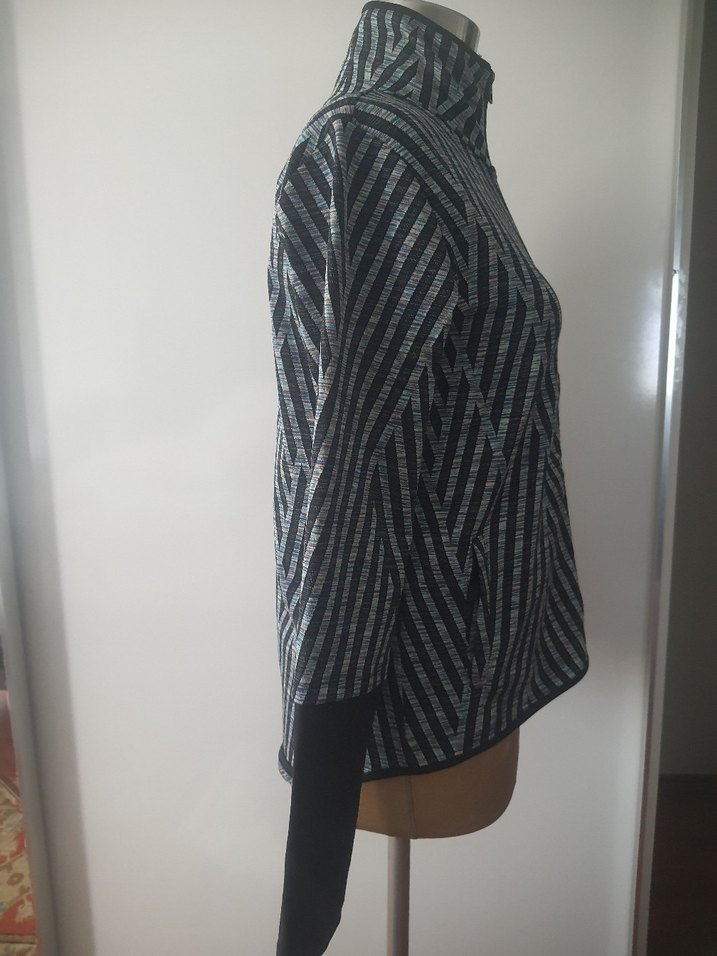 Koton Ebru Şallı  Desenli Yüksek Yakalı Kadın Ceket - Görsel 3