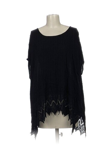 Stradivarius Bluz %70 İndirimli.