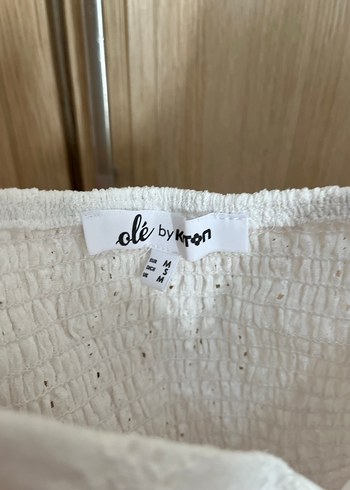 Koton Dantel Detaylı V Yaka Kısa Kollu Bluz - Görsel 2