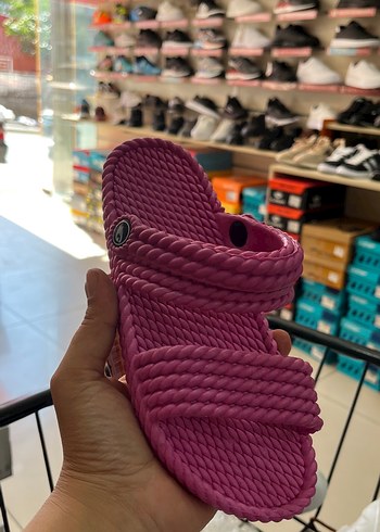 Pembe Elastik Bantlı Bohem Platform Sandalet