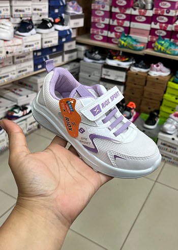 Kız Çocuk Mor Renkli Spor Ayakkabı
