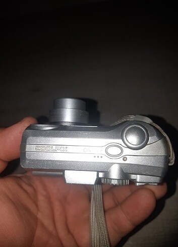 Nikon dijital fotoğraf makinesi 