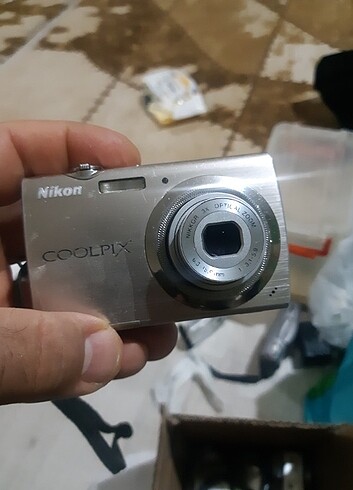 Nikon coolpix s230 10 megapixels