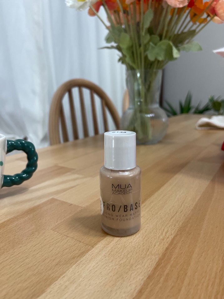 MUA Pro Base Mat Fondöten - 144 Beige - Görsel 4