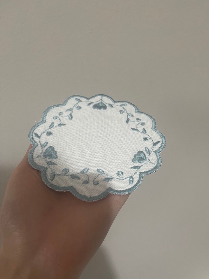 Vintage Nakışlı Yuvarlak Koktely sunum Peçete - Görsel 3