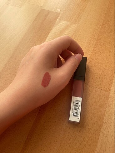  Beden çeşitli Renk Note lipgloss