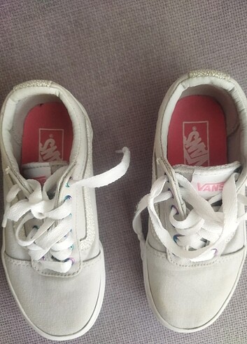 29 Beden gri Renk Vans 29 numara tertemiz 