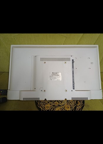 Beyaz Renkli Monitör - Görsel 2