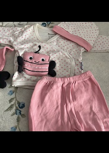 HelloBaby Yenidoğan