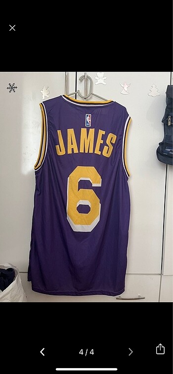 Nike Lakers forma