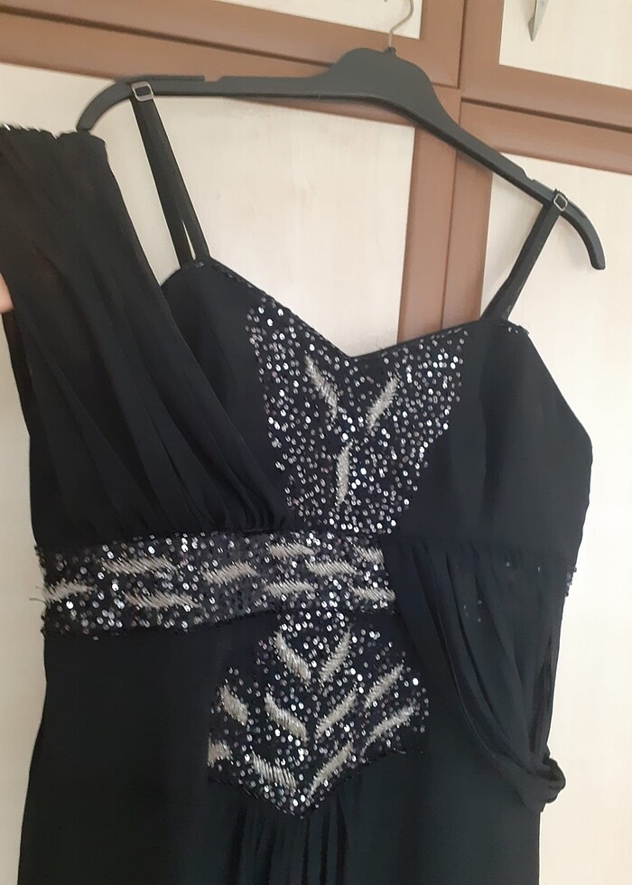 Siyah taşlı uzun abiye - Görsel 2