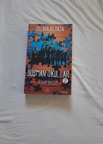 Düşman Okullar 