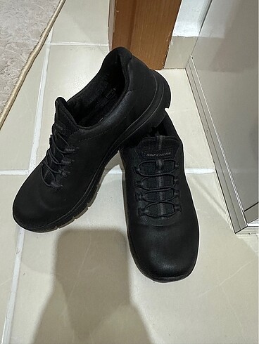 37,5 Beden siyah Renk Skechers 37.5