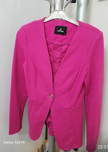 Zara Dantel Detayli Pembe Kadin Blazer Ceket