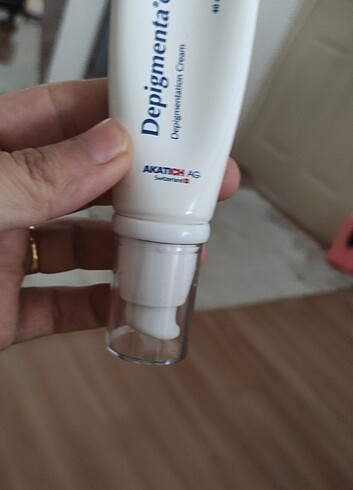 Diğer Depigmenta leke kremi 
