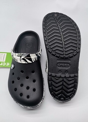 40 Beden siyah Renk Crocs terlik