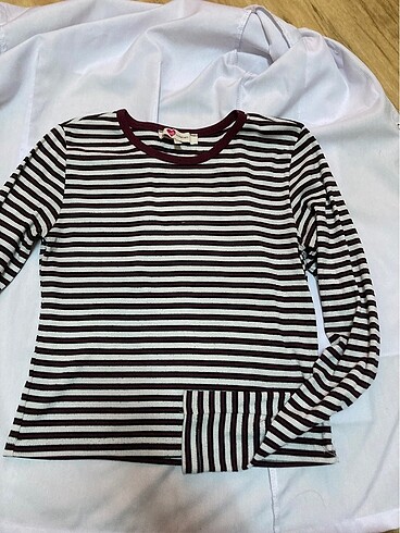 Çizgili crop bluz