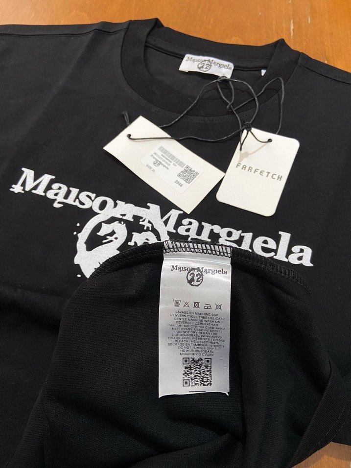 Maison Margiela Siyah Bisiklet Yaka Tişört — görsel 6/7