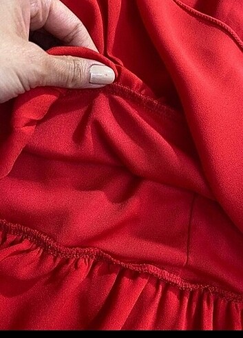 s Beden kırmızı Renk Kırmızı elbise 