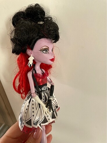 Monster high