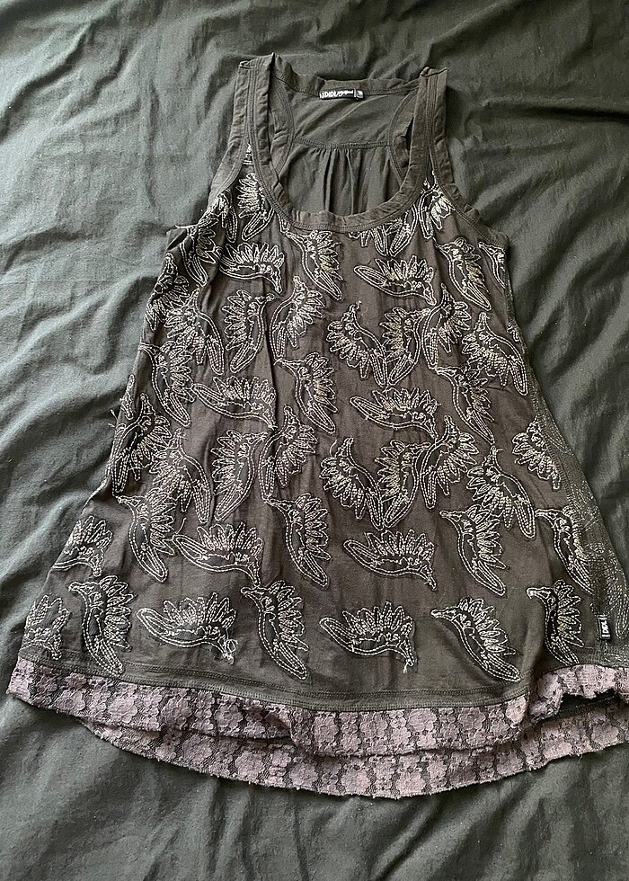 Gotik dantelli elbise - Görsel 2