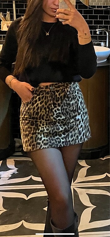 Pull and Bear leopar etek