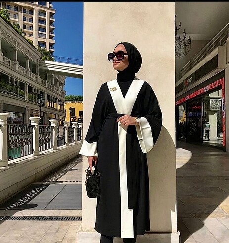 Siyah Beyaz kimono