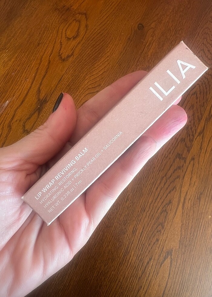 Ilia lip reviving (dudak canlandırıcı) balm / balsamı - yepyeni - Görsel 5