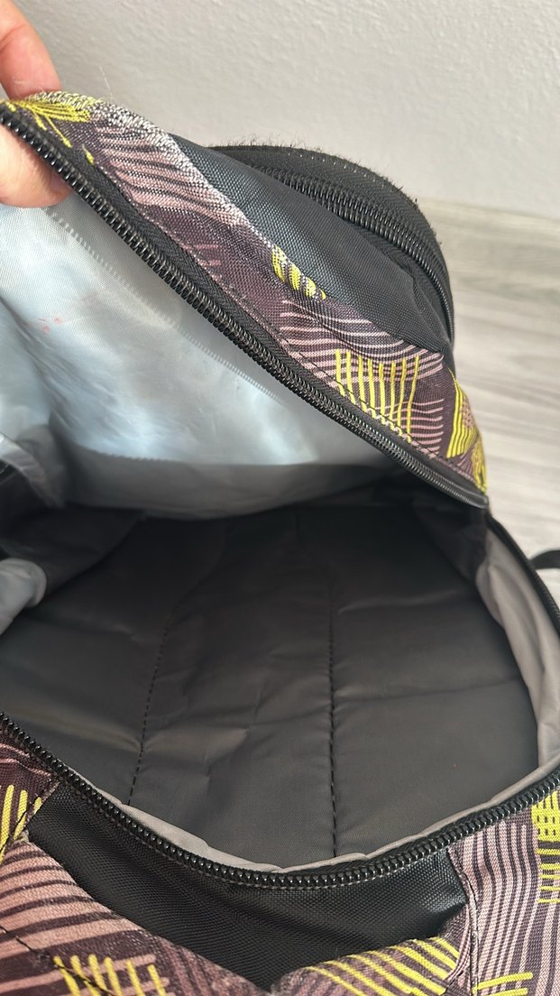 Sırt çantası / okul çantası - Görsel 4