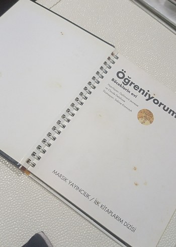 Öğreniyorum: Böceklerin Evi Çocuk Kitabı okul öncesi ve ilkokul - Görsel 2