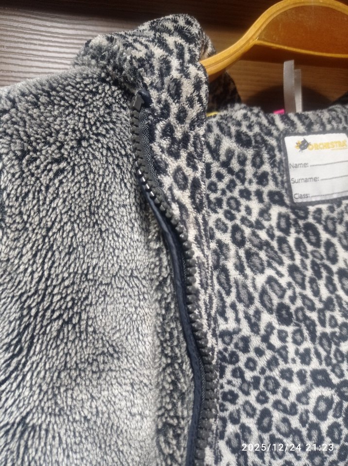 Gri Kapüşonlu Uzun Kollu cocuk Ceket - Görsel 4